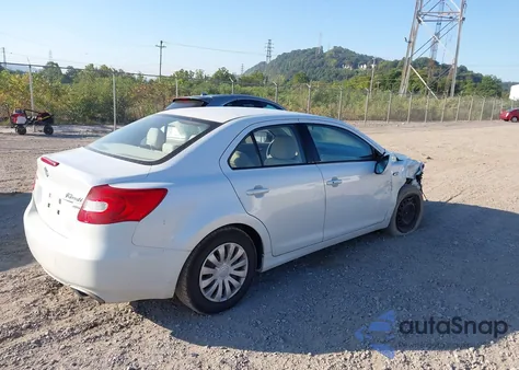 2011 Suzuki Kizashi S from USA, damaged, VIN JS2RF9A18B6110107